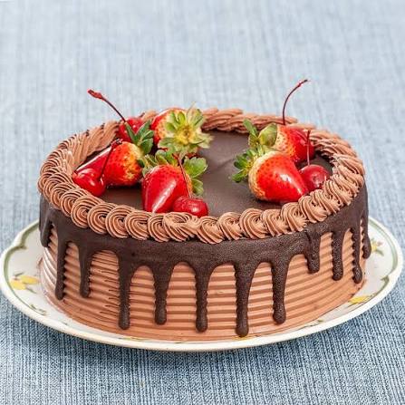 BOLO DE MORANGO